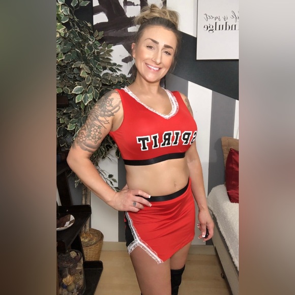 Bring It On Inspired Cheerleading Costume - Picture 6 of 8